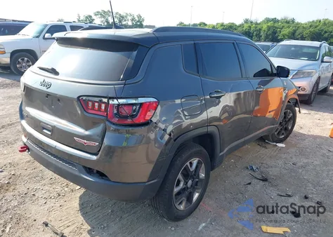 2017 Jeep Compass Trailhawk из США, поврежденный, VIN 3C4NJDDB2HT630610